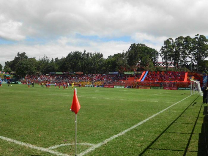 CSD Municipal - Halcones FC 